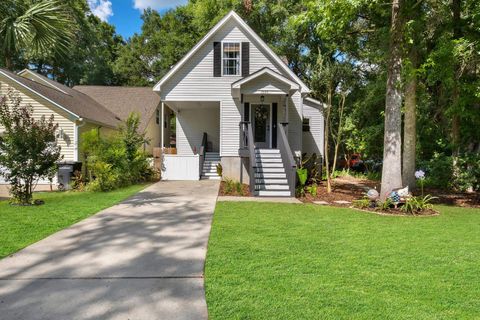 A home in TALLAHASSEE