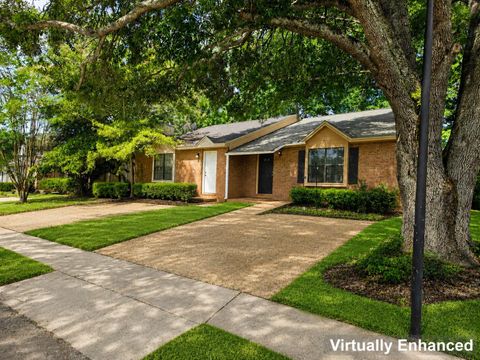 Photo of 1210 Copper Creek Drive, Tallahassee, FL 32311 (MLS # 400667)