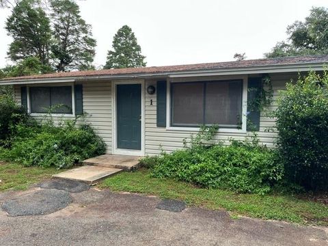 Photo of 1569 Coombs Drive #1, Tallahassee, FL 32308 (MLS # 393463)