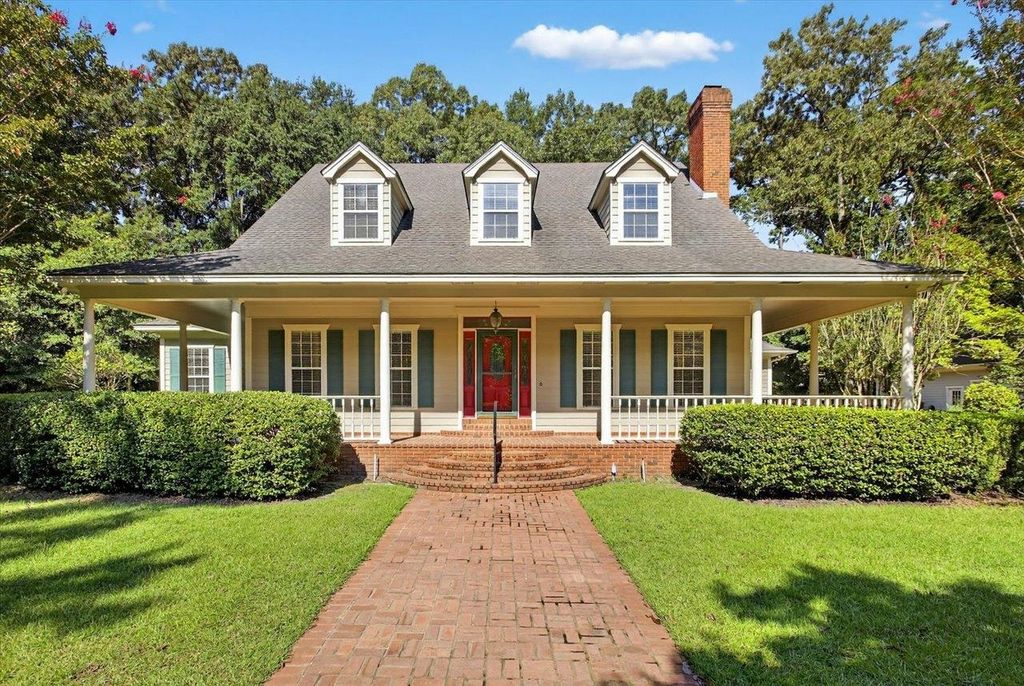 Photo of 7042 Dardwood Lane, Tallahassee, FL 32312 (MLS # 390029)