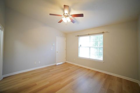 Tiny photo for 1121 Mosswood Chase, Tallahassee, FL 32312 (MLS # 402397)