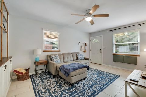 Tiny photo for 310 Lancaster Drive, Tallahassee, FL 32304 (MLS # 402744)