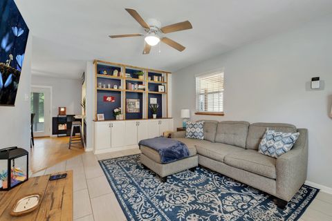 Tiny photo for 310 Lancaster Drive, Tallahassee, FL 32304 (MLS # 402744)