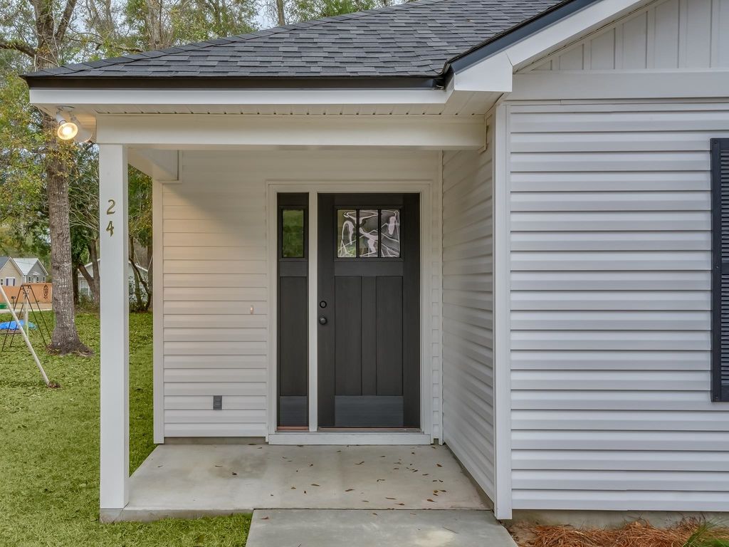 Photo of 108 Lance Lane, Crawfordville, FL 32327 (MLS # 396998)
