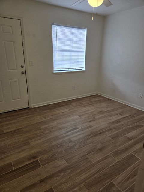 Tiny photo for 2350 Hartsfield Way Way, Tallahassee, FL 32303 (MLS # 396436)