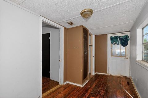 Tiny photo for 22 J R MILTON Road, Crawfordville, FL 32327 (MLS # 399162)