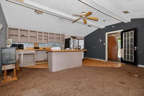 Tiny photo for 22 J R MILTON Road, Crawfordville, FL 32327 (MLS # 399162)