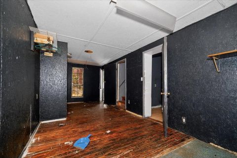 Tiny photo for 22 J R MILTON Road, Crawfordville, FL 32327 (MLS # 399162)