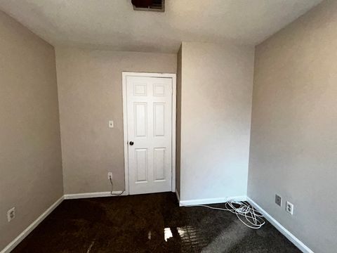 Tiny photo for 827 Richmond St St #C, H, Tallahassee, FL 32304 (MLS # 328214)