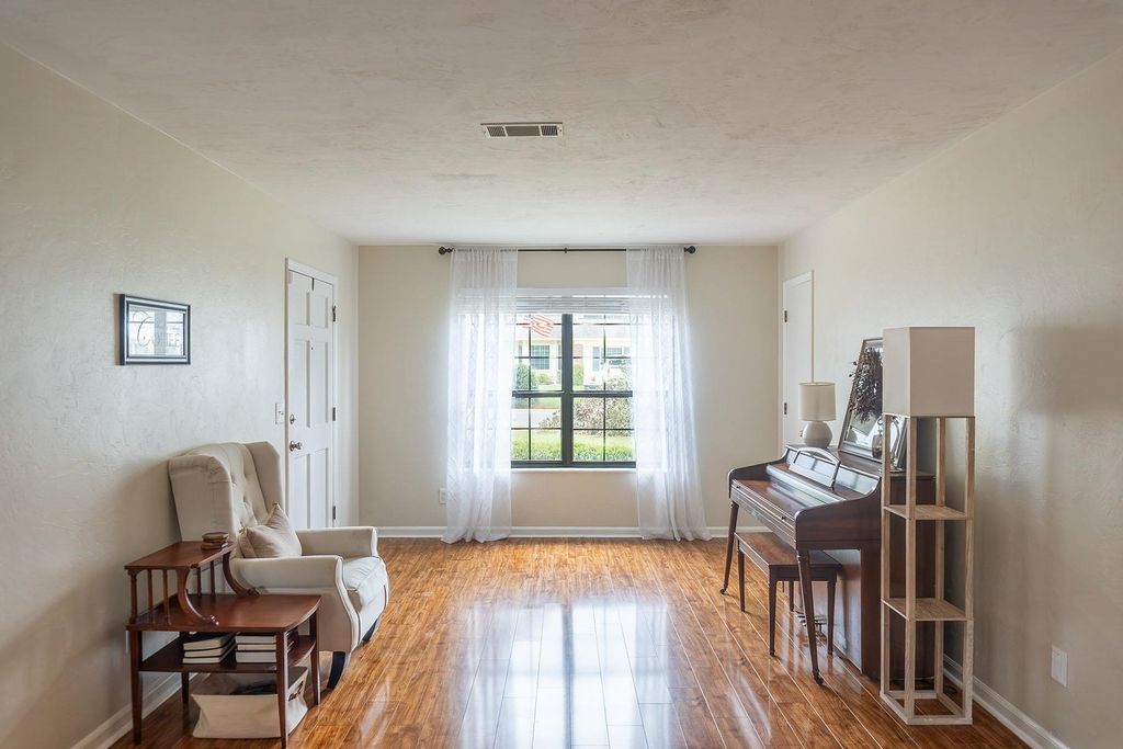 Photo of 3204 W Whitney Drive, Tallahassee, FL 32309 (MLS # 392102)