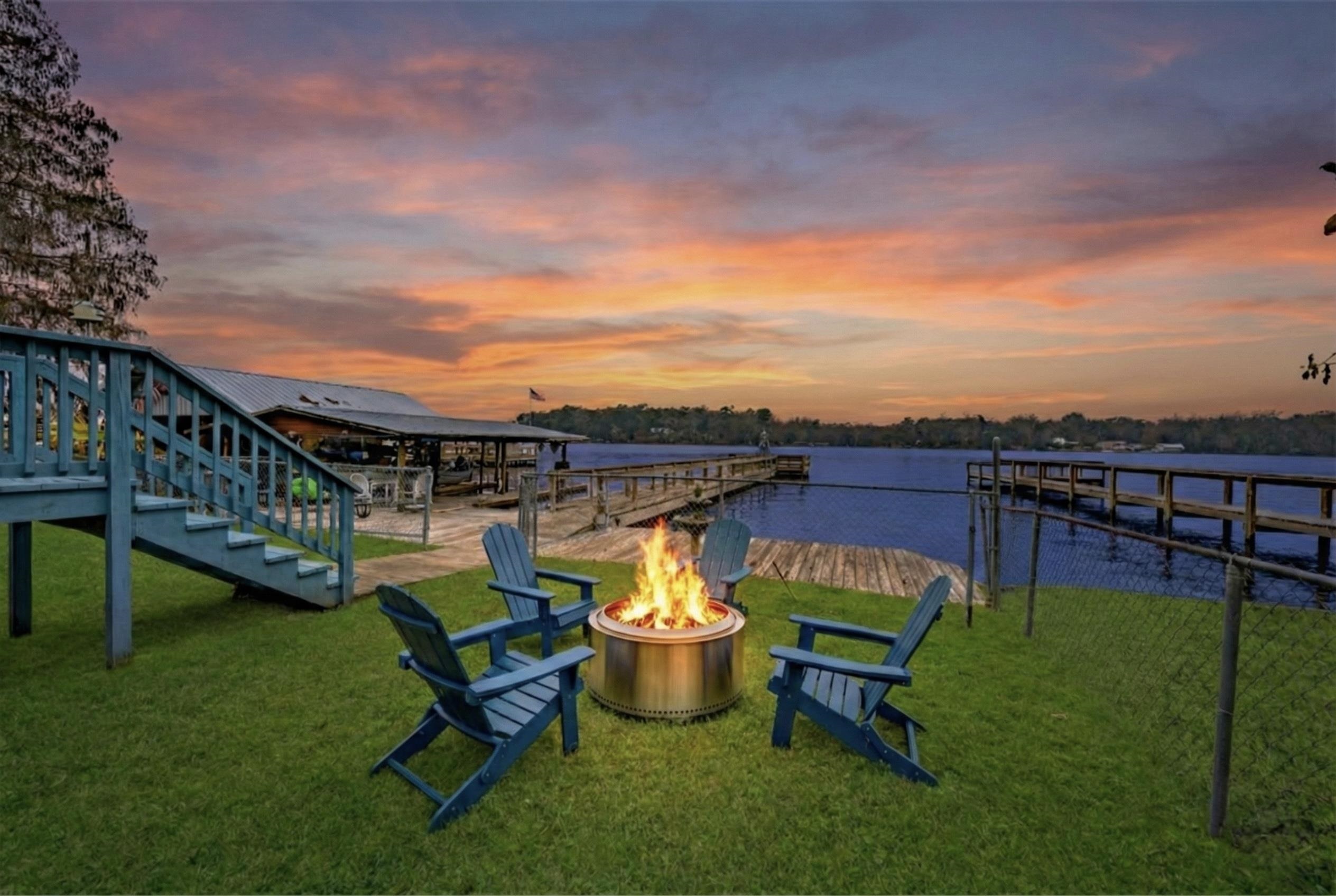 1097 Drake Acres Road