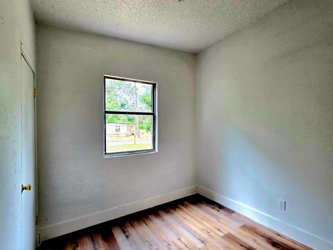 Tiny photo for 906 N VETERANS Drive, Perry, FL 32347 (MLS # 399391)