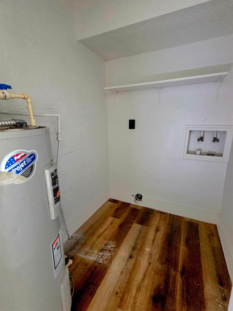 Tiny photo for 906 N VETERANS Drive, Perry, FL 32347 (MLS # 399391)