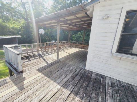 Tiny photo for 526 N Adams Street, Quincy, FL 32351 (MLS # 399236)
