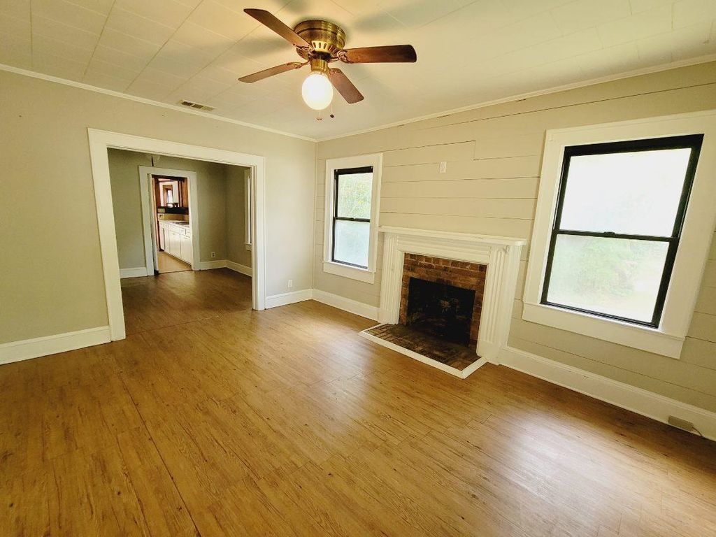 Photo of 526 N Adams Street, Quincy, FL 32351 (MLS # 399236)