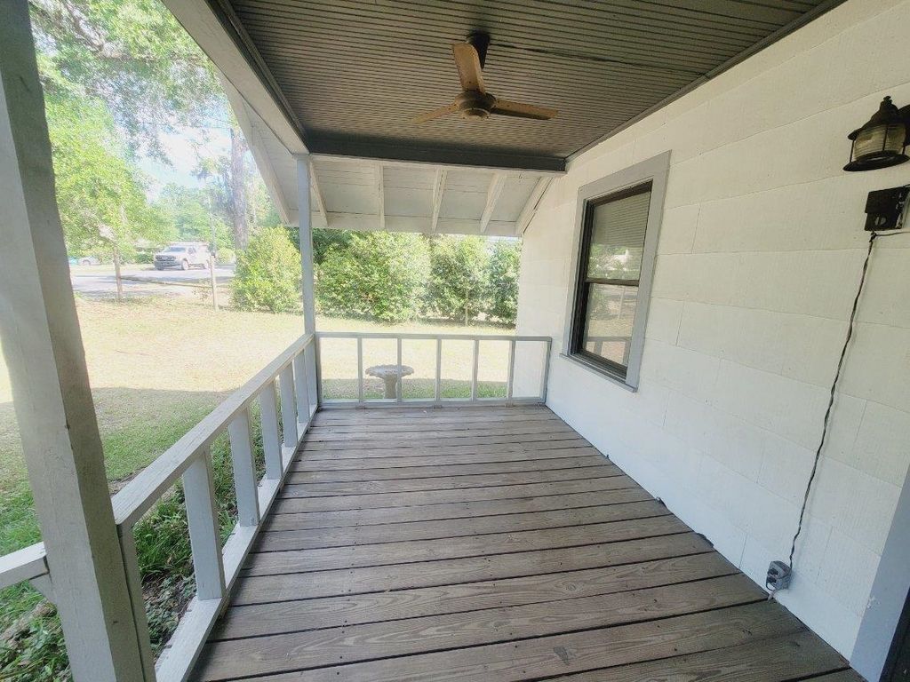 Photo of 526 N Adams Street, Quincy, FL 32351 (MLS # 399236)