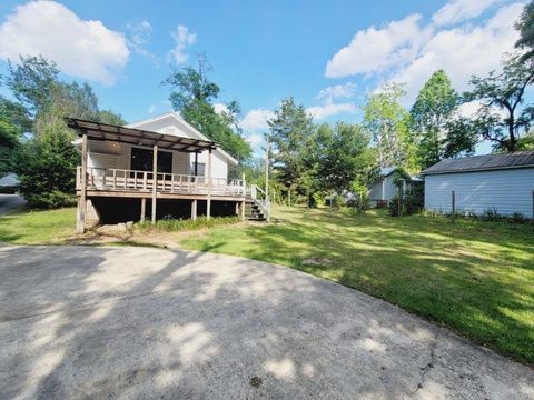 Tiny photo for 526 N Adams Street, Quincy, FL 32351 (MLS # 399236)