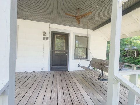 Tiny photo for 526 N Adams Street, Quincy, FL 32351 (MLS # 399236)