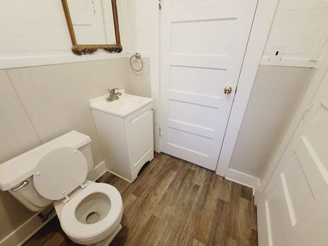 Tiny photo for 526 N Adams Street, Quincy, FL 32351 (MLS # 399236)