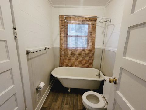 Tiny photo for 526 N Adams Street, Quincy, FL 32351 (MLS # 399236)