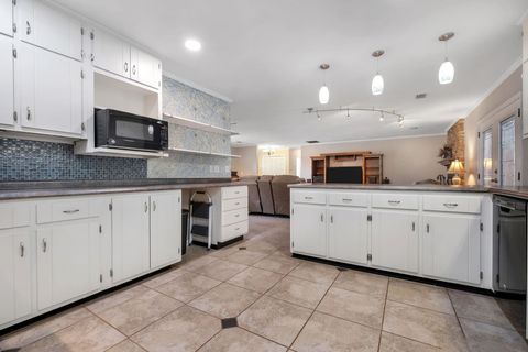 Tiny photo for 2211 Bourgogne Drive, Tallahassee, FL 32308 (MLS # 394500)