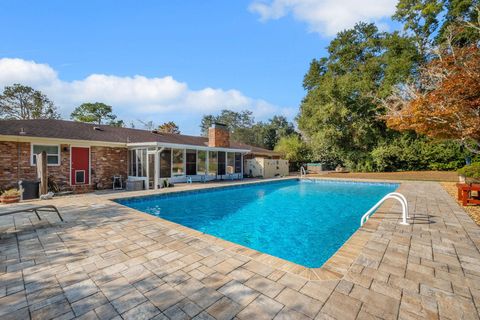 Tiny photo for 2211 Bourgogne Drive, Tallahassee, FL 32308 (MLS # 394500)