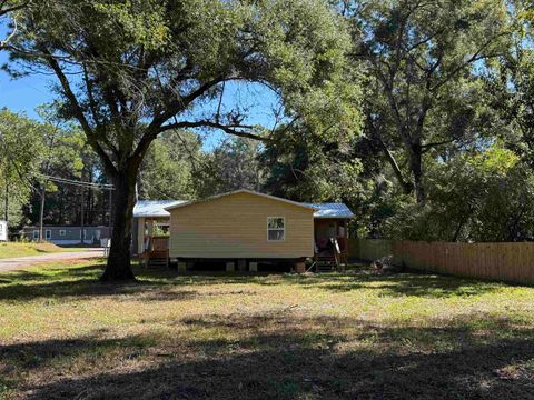 Tiny photo for 4011 Buster Road, Tallahassee, FL 32305 (MLS # 393460)