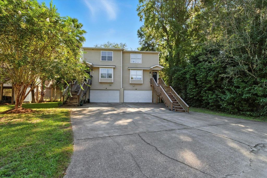 Photo of 1409 Deerhaven Lane #1 &amp; 2, Tallahassee, FL 32303 (MLS # 390985)