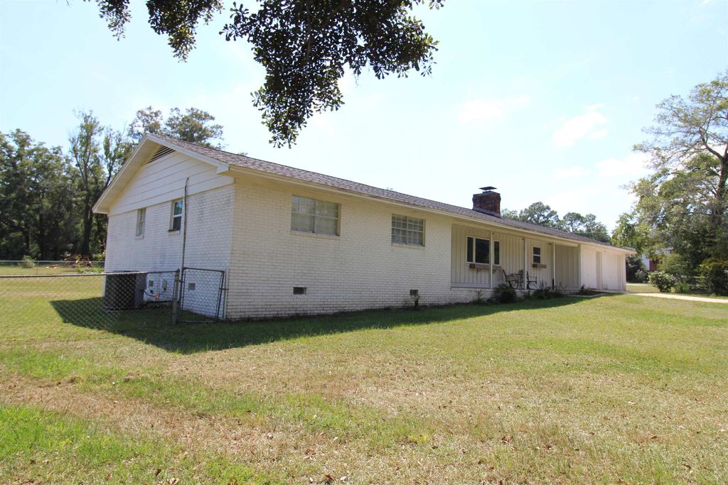 Photo of 5303 Buck Lake Road, Tallahassee, FL 32317 (MLS # 391139)