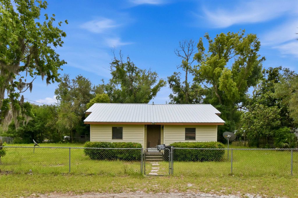 Photo of 603 W Julia Street, Perry, FL 32347 (MLS # 399892)