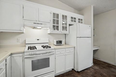 Tiny photo for 1510 TWIN LAKES Circle #--, Tallahassee, FL 32311 (MLS # 402049)