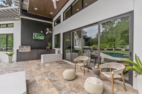 Tiny photo for 719 Middlebrooks Circle, Tallahassee, FL 32312 (MLS # 392693)