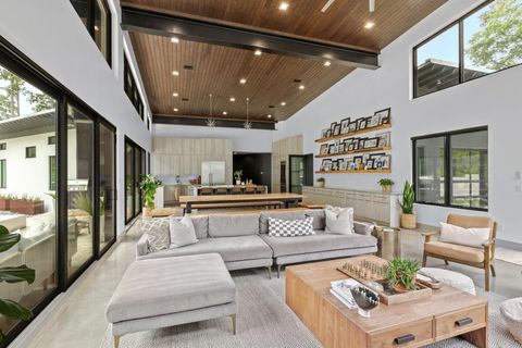 Tiny photo for 719 Middlebrooks Circle, Tallahassee, FL 32312 (MLS # 392693)