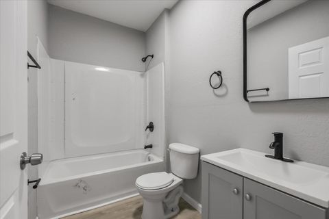 Tiny photo for 401 Putnam Drive #1421, Tallahassee, FL 32301 (MLS # 391751)