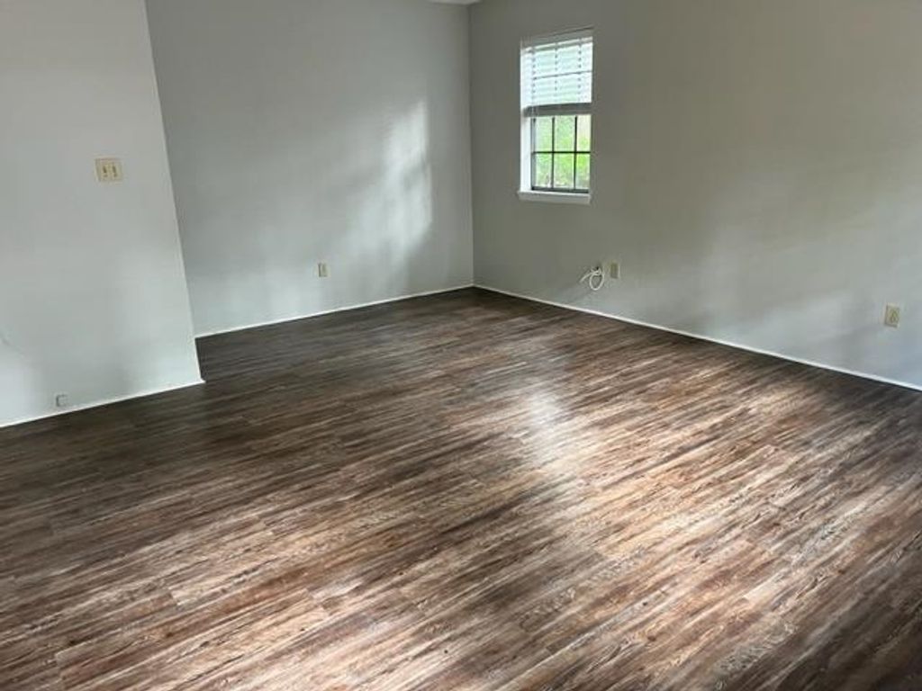 Photo of 3369 Trafalgar Square #A, Tallahassee, FL 32301 (MLS # 397757)