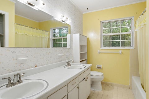 Tiny photo for 2206 Limerick Drive, Tallahassee, FL 32309 (MLS # 401900)