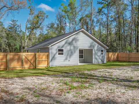 Tiny photo for 767 Wakulla Arran Road, Crawfordville, FL 32327 (MLS # 399306)