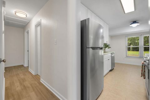 Tiny photo for 224 China Doll Drive, Tallahassee, FL 32312 (MLS # 399927)