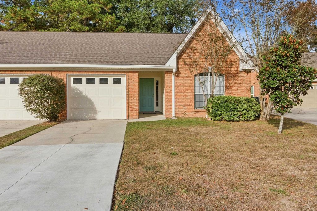 Photo of 1292 Mosswood Chase, Tallahassee, FL 32312 (MLS # 393707)