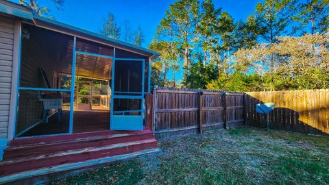 A home in Crawfordville