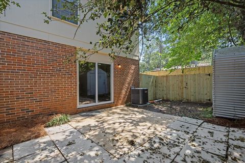 A home in TALLAHASSEE