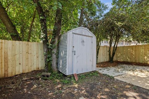 A home in TALLAHASSEE