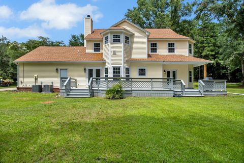 A home in TALLAHASSEE