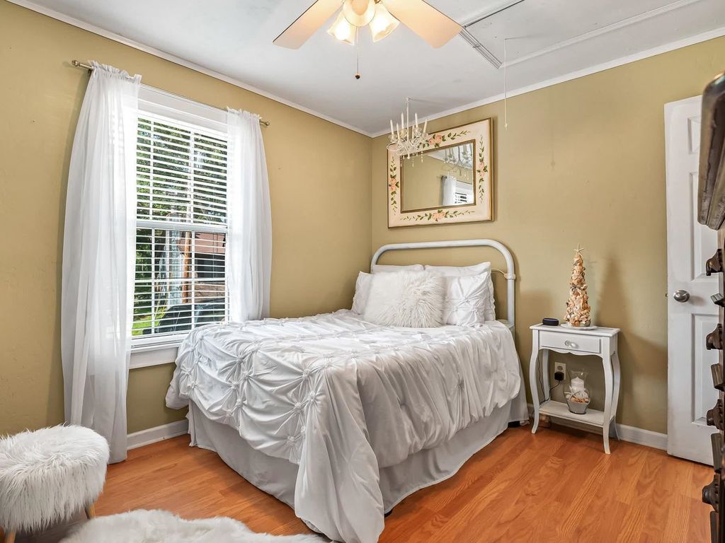 Photo of 3104 Oak Hammock Lane, Tallahassee, FL 32301 (MLS # 394650)