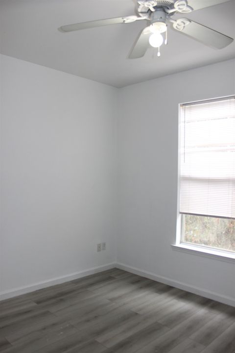 Tiny photo for 1417 Pullen Road, Tallahassee, FL 32303 (MLS # 393530)