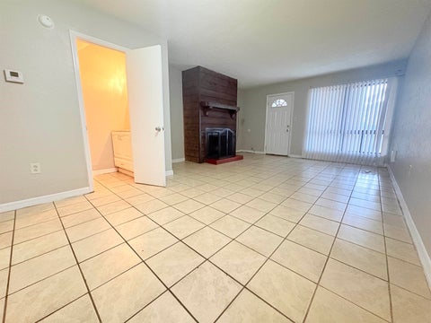 Tiny photo for 1007 Sutor Road #D, Tallahassee, FL 32311 (MLS # 402763)