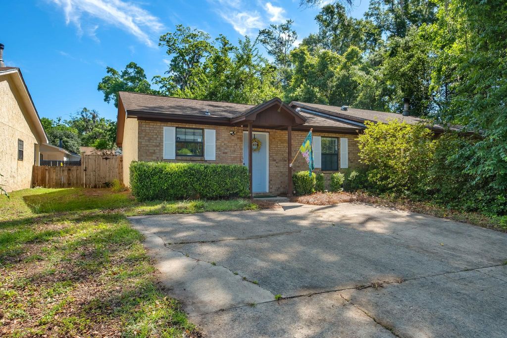 Photo of 3809 Stewart Way, Tallahassee, FL 32303 (MLS # 399540)