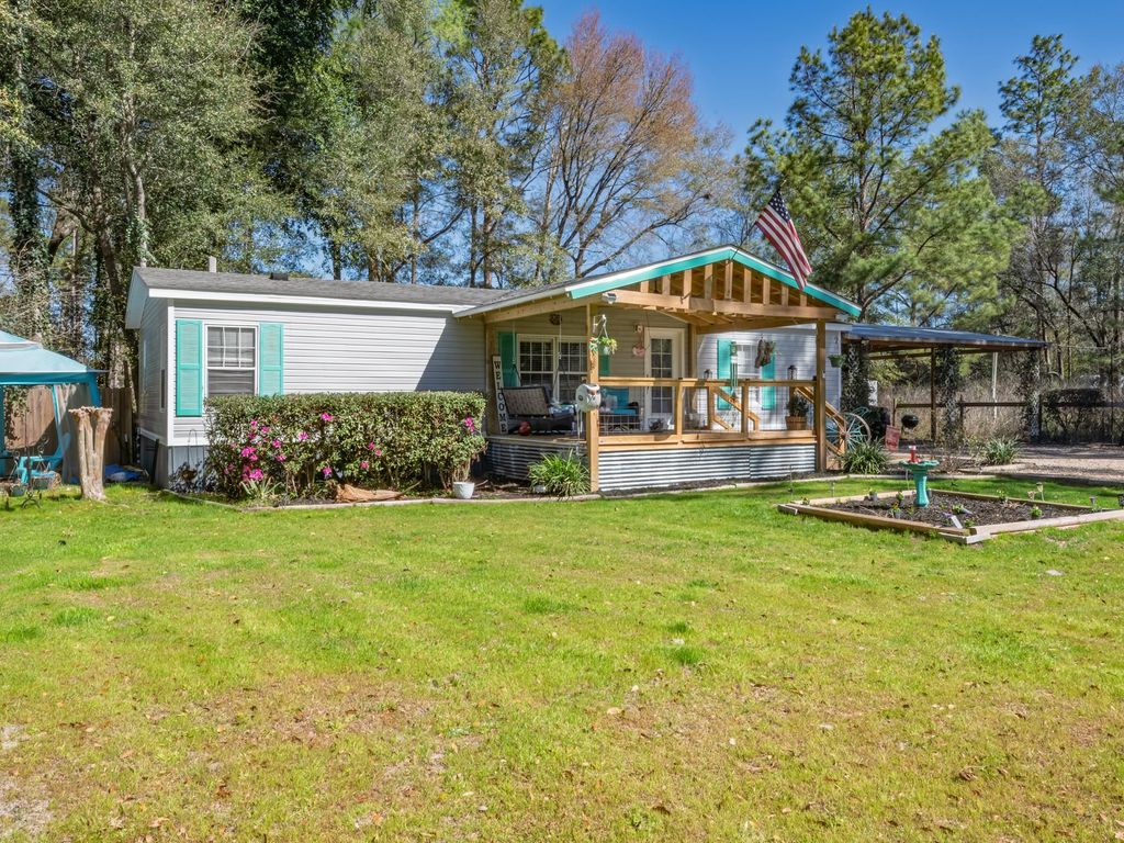 Photo of 2716 Juncture Drive, Tallahassee, FL 32305 (MLS # 396544)