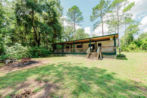 A home in Crawfordville