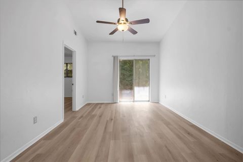 Tiny photo for 1085 Sutor Road, Tallahassee, FL 32311 (MLS # 401208)